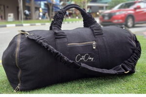 black canvas duffel bag india